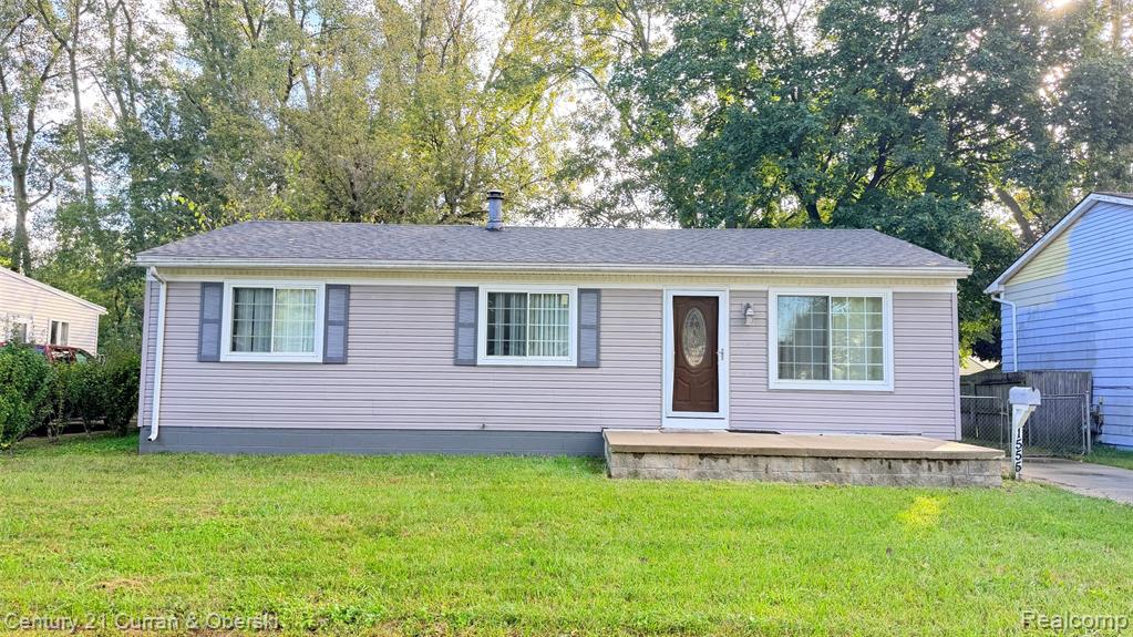 15559 Orchard Street, Romulus, MI 48174