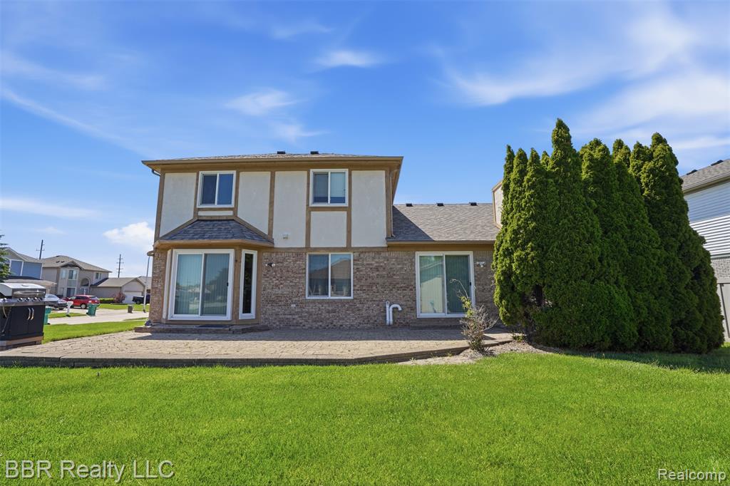 24883 Curtis Drive, Flat Rock, MI 48134 — Photo 42