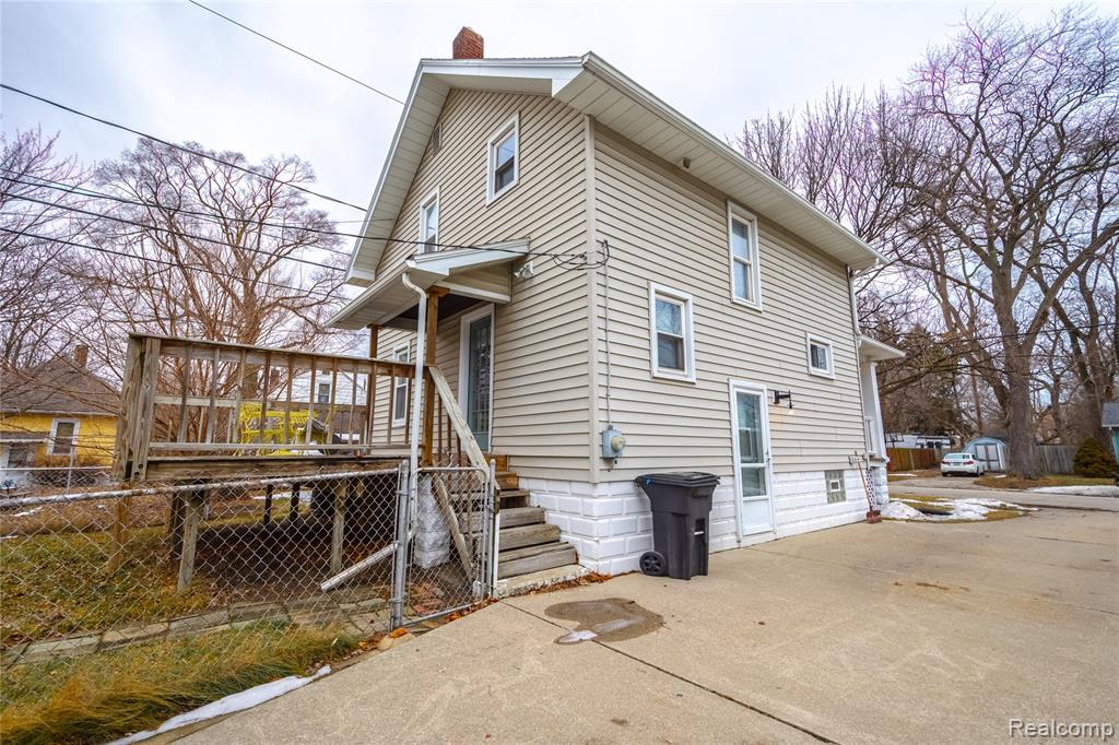 910 Church Street, Port Huron, MI 48060 — Photo 4