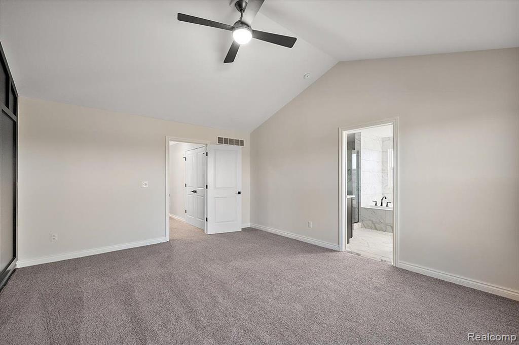 4075 Blossom Drive, Sterling Heights, MI 48314 — Photo 39