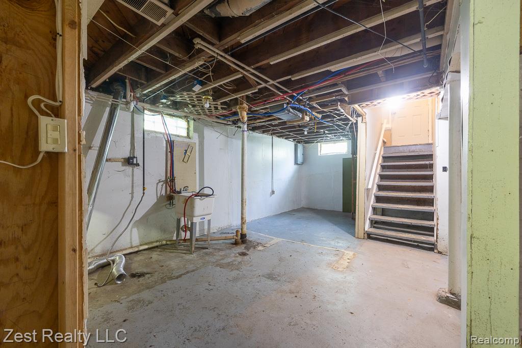 6219 Westwood Street, Detroit, MI 48228 — Photo 18