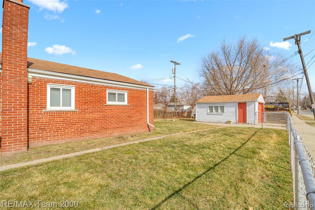 5027 Lincoln Boulevard, Dearborn Heights, MI 48125 — Photo 34