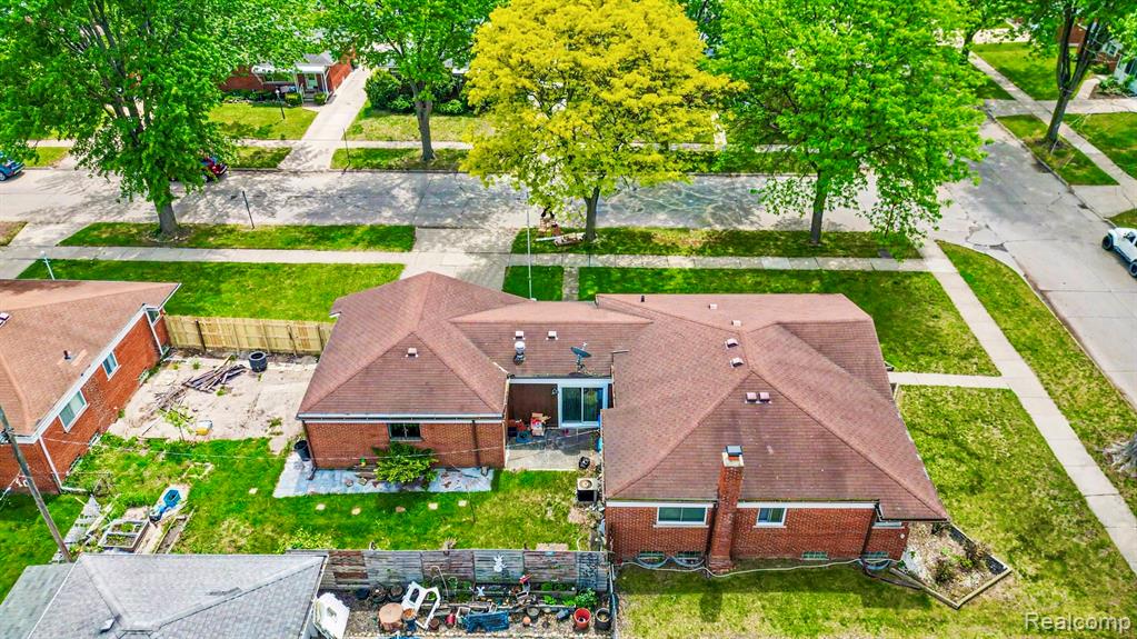 28326 Alden Street, Madison Heights, MI 48071 — Photo 17