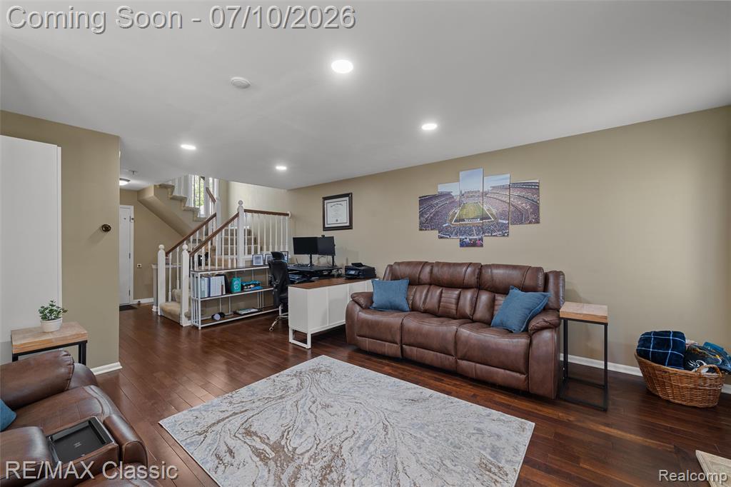 42027 Saratoga Circle, Canton, MI 48187 — Photo 9