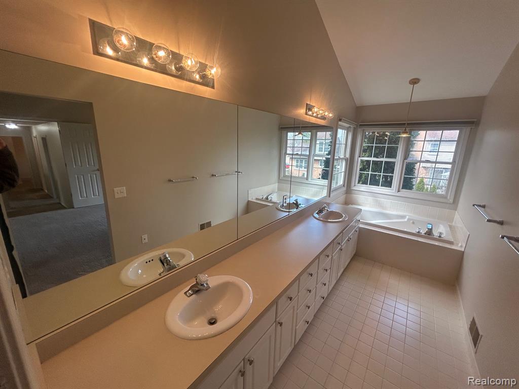 855 CHELSEA Road, Canton, MI 48187 — Photo 32