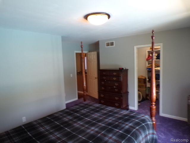4213 CLINTONVILLE Road, Waterford, MI 48329 — Photo 12
