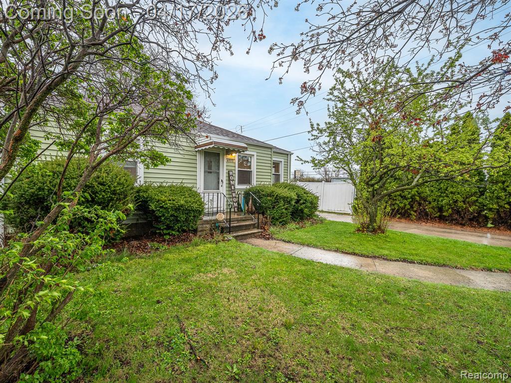 6000 Edgewood Boulevard, Monroe, MI 48161 — Photo 23