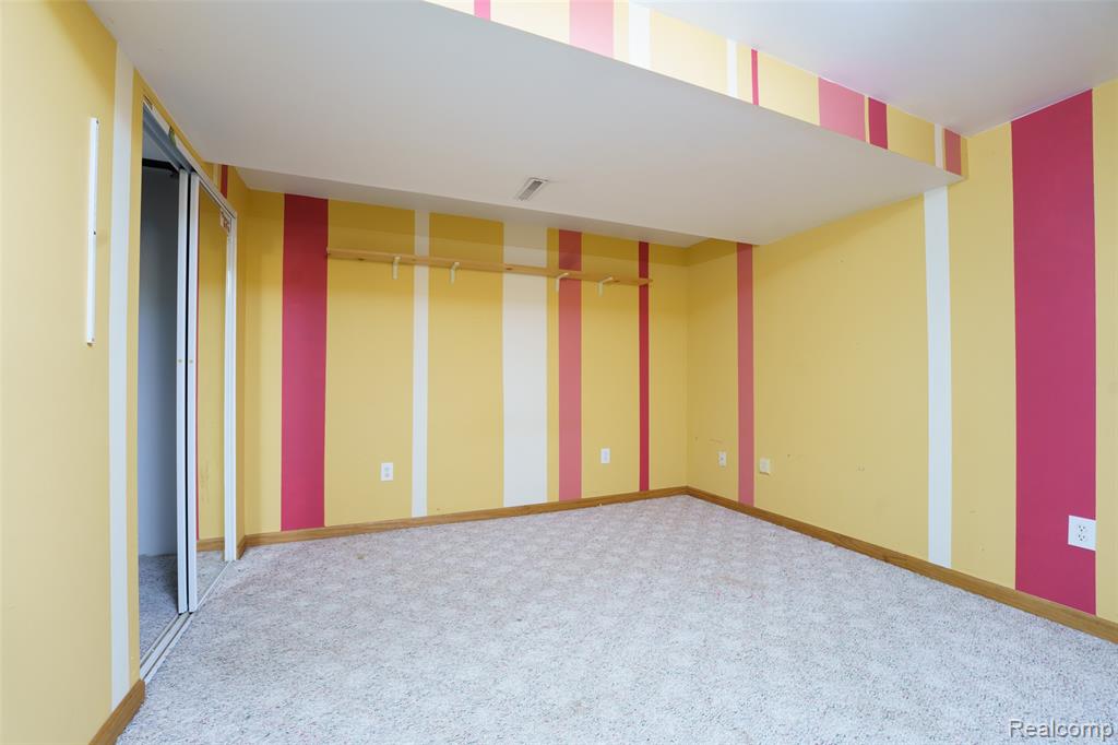 3410 Hogback Road, Fowlerville, MI 48836 — Photo 22
