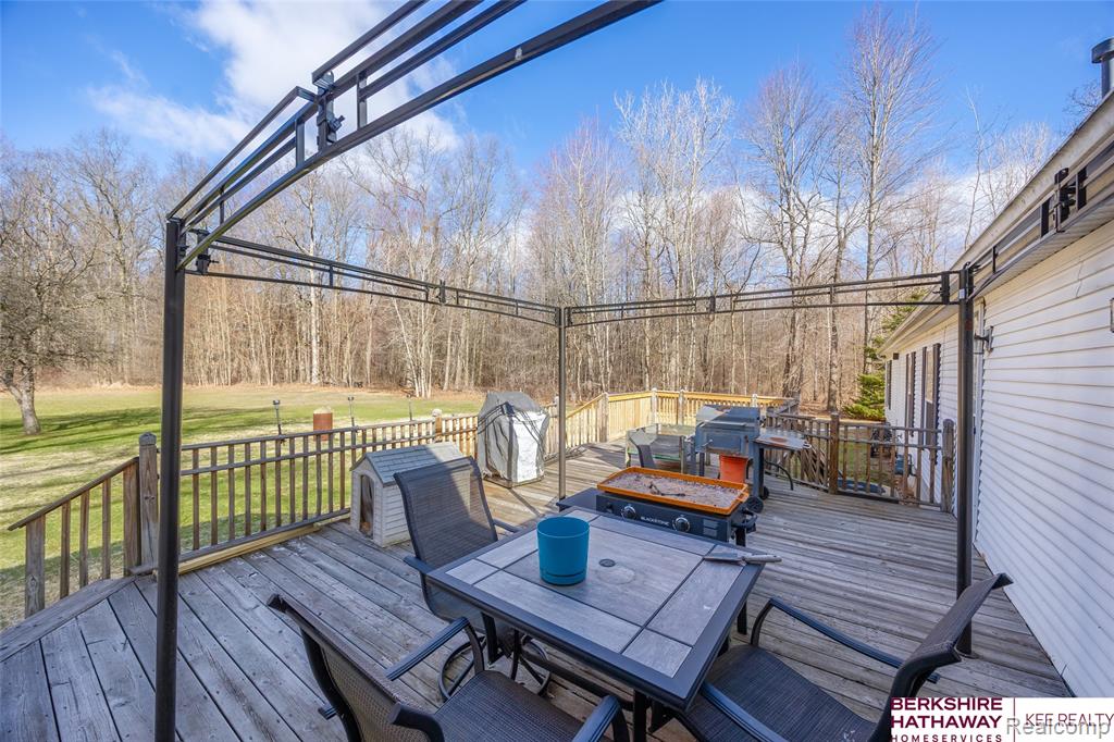 19090 Sumpter Road, Belleville, MI 48111 — Photo 12