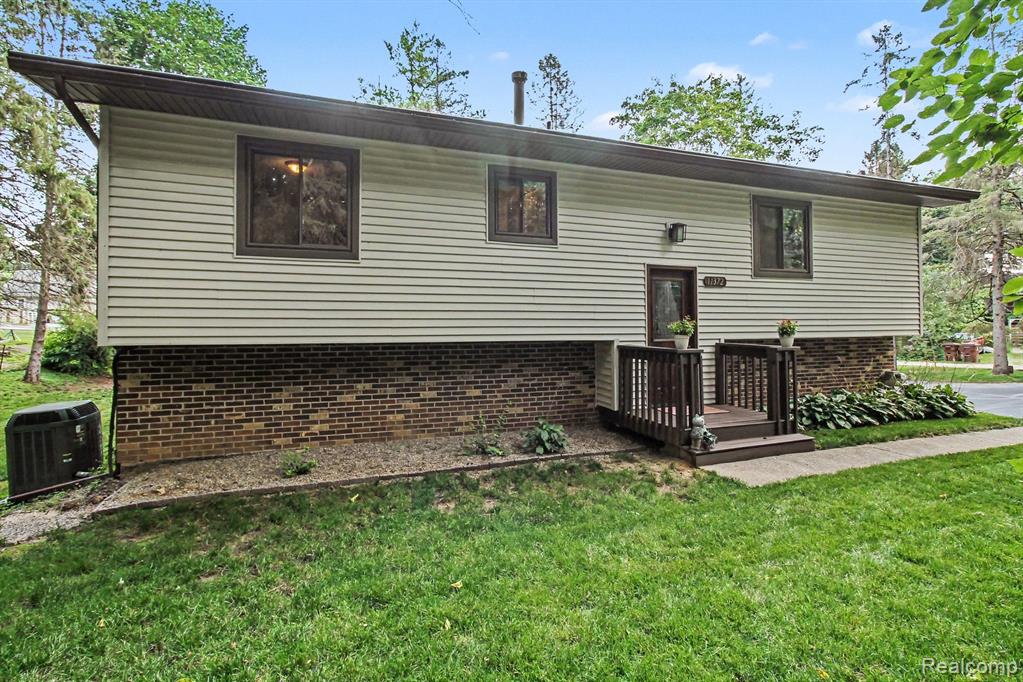 11372 Outer Drive, Pinckney, MI 48169 — Photo 22