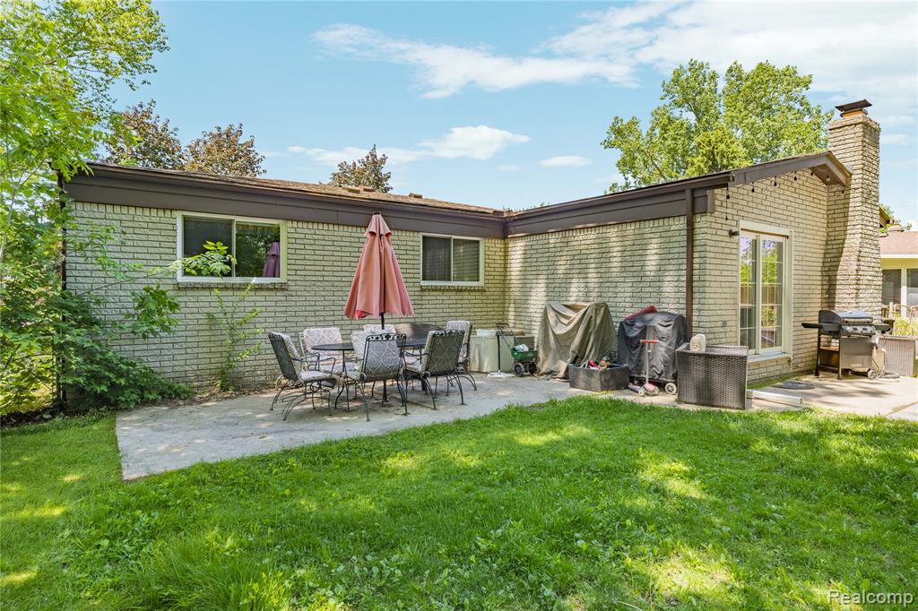 31720 Kelly Road, Roseville, MI 48066 — Photo 40
