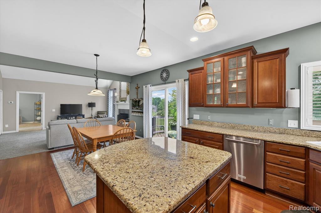 8746 N Hills Court, Howell, MI 48843 — Photo 13