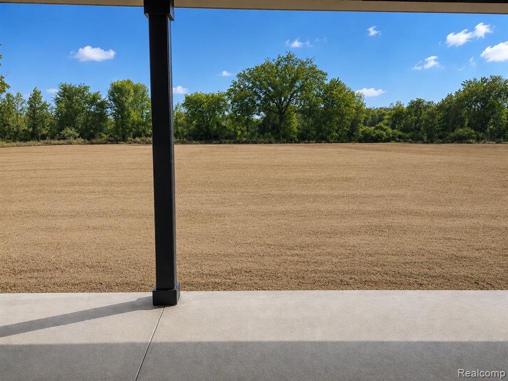 4930 Daisy Lane, Almont, MI 48003 — Photo 3