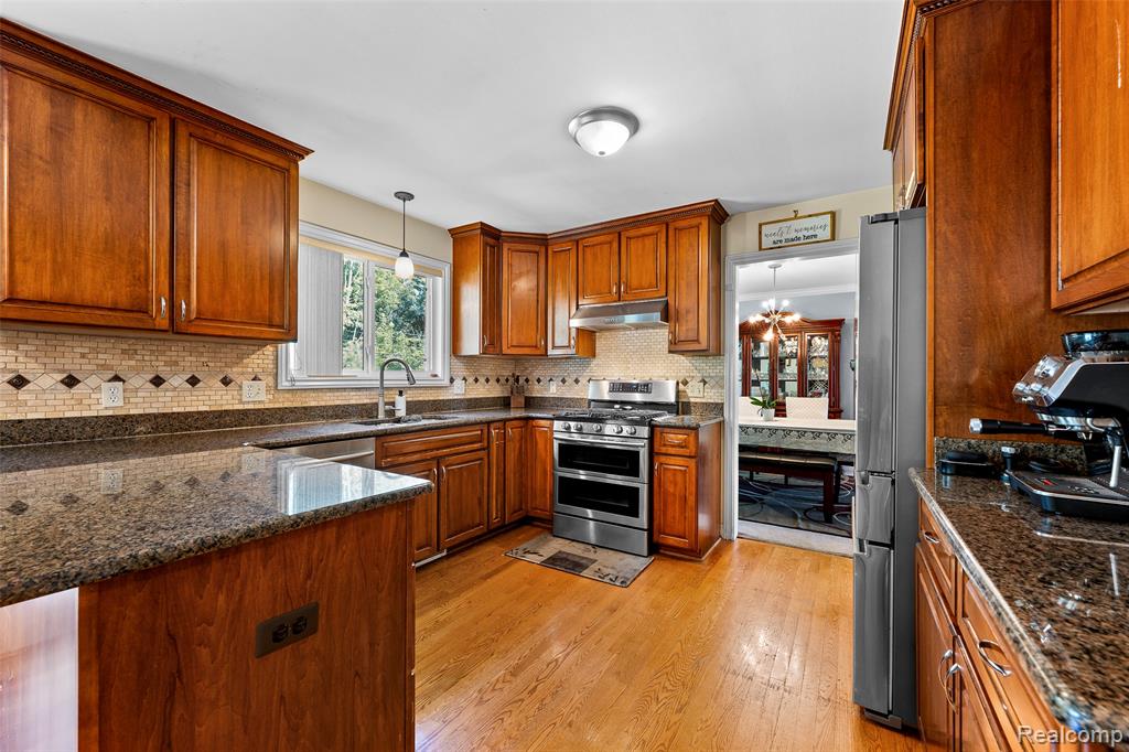 4222 Tallman Drive, Troy, MI 48085 — Photo 19