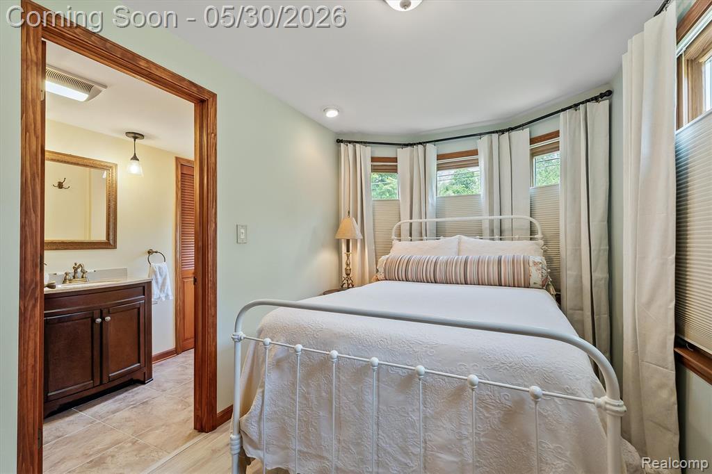 11061 Beryl Drive, White Lake, MI — Photo 32