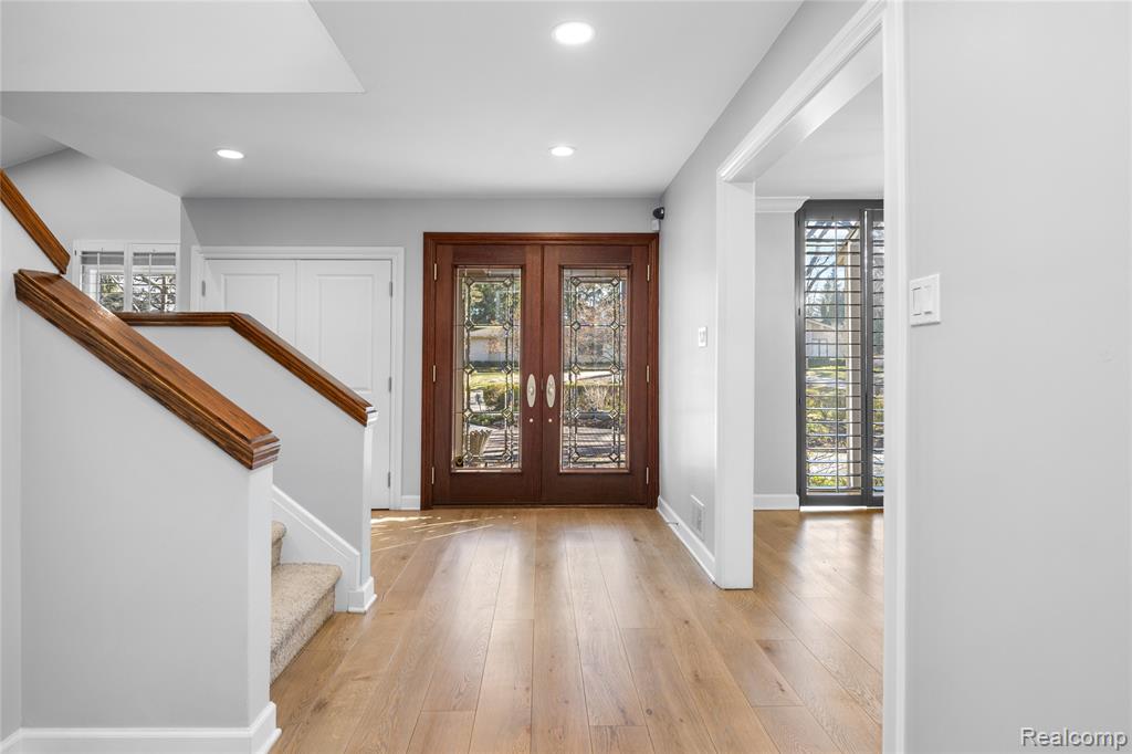 4695 Maura Lane, West Bloomfield, MI 48323 — Photo 5