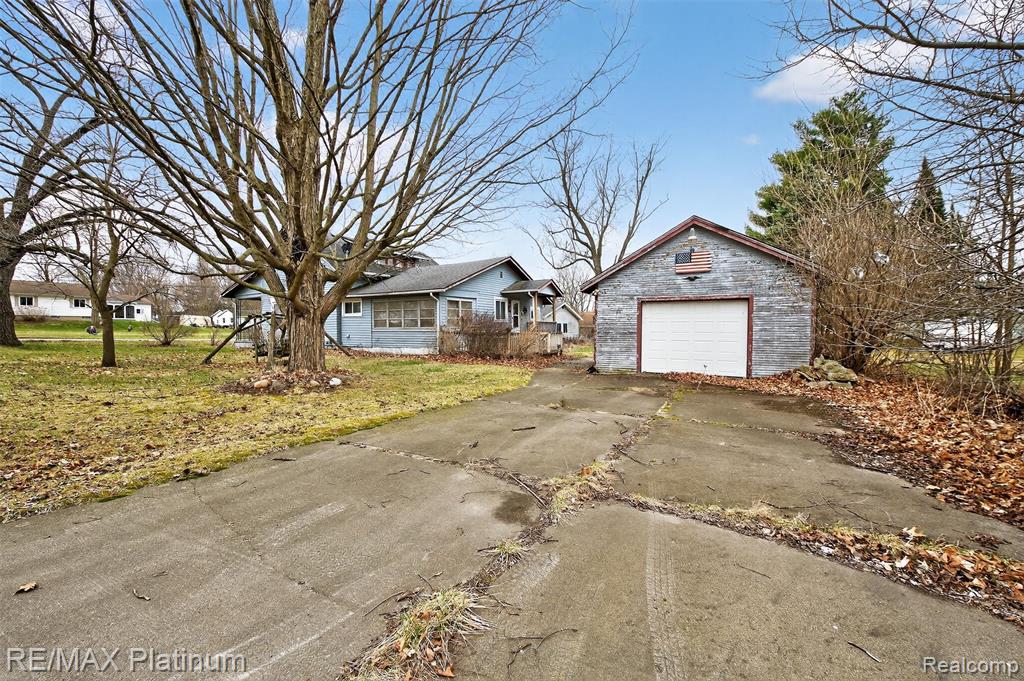 215 Washington Street, Byron, MI 48418 — Photo 5