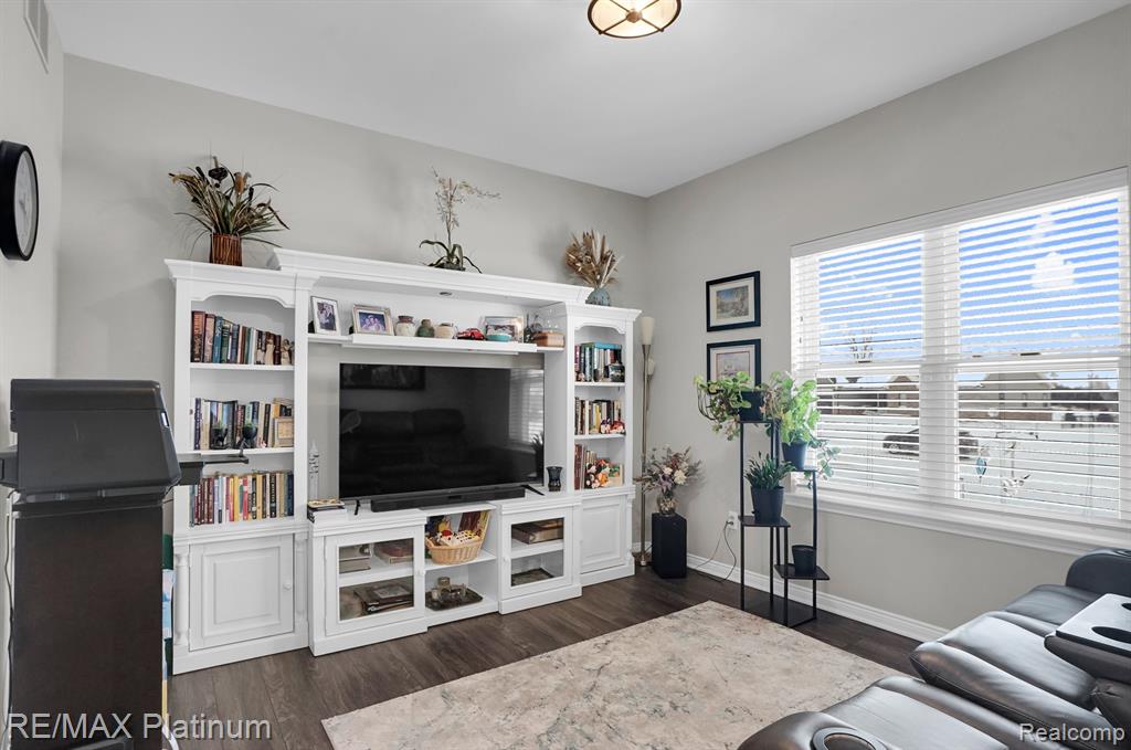 10029 Quarry Ridge Road, Clarkston, MI — Photo 18