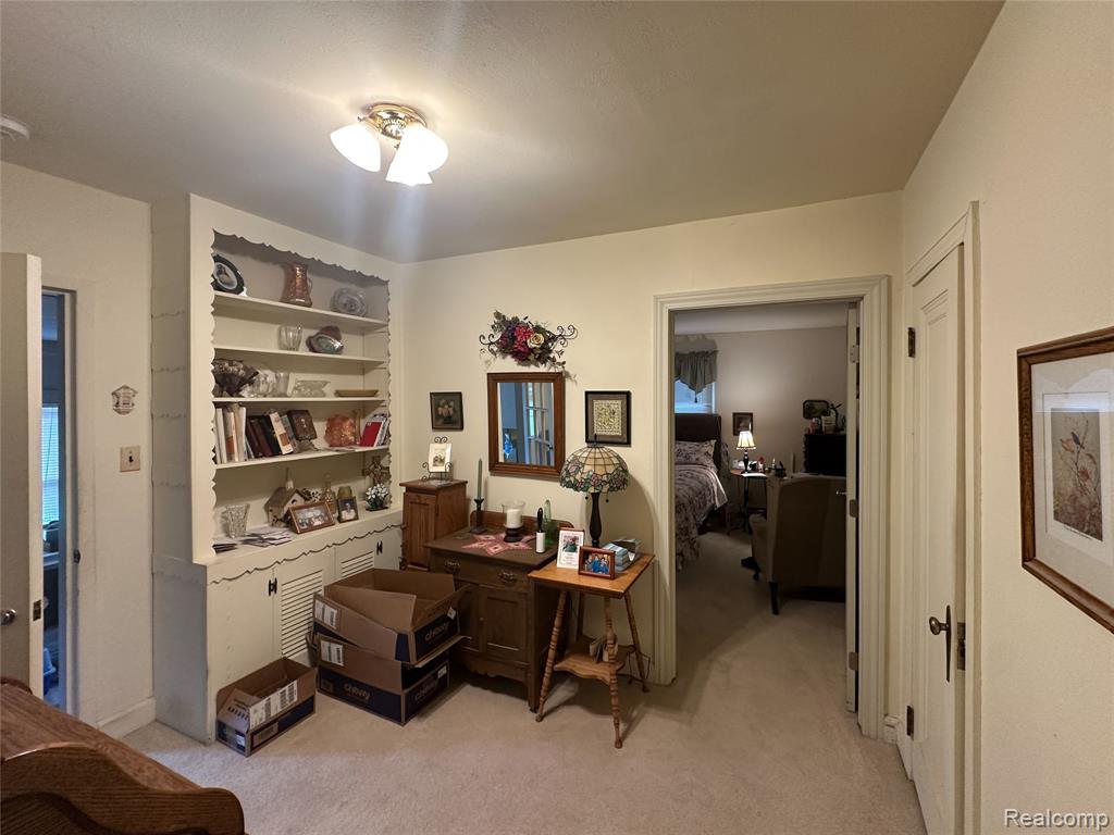 6453 Centralia Street, Dearborn Heights, MI 48127 — Photo 4