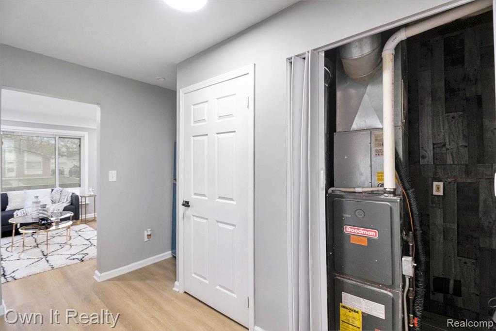 6304 DUNCAN Street, Taylor, MI 48180 — Photo 27