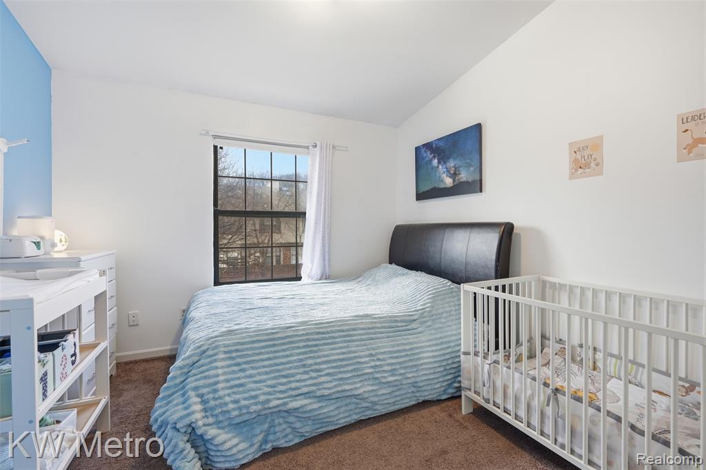 7072 Green Farm Road, West Bloomfield, MI — Photo 24