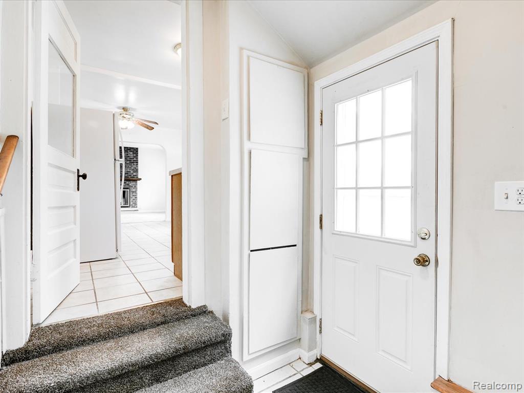 641 Michigan Avenue, Marysville, MI 48040 — Photo 15