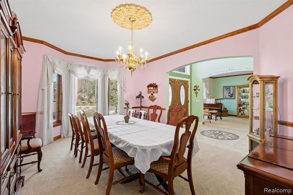 2215 Ridgemoor Court, Burton, MI 48509 — Photo 12