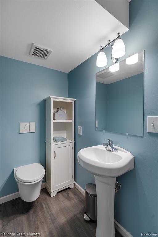 13456 Stamford Road, Belleville, MI 48111 — Photo 27