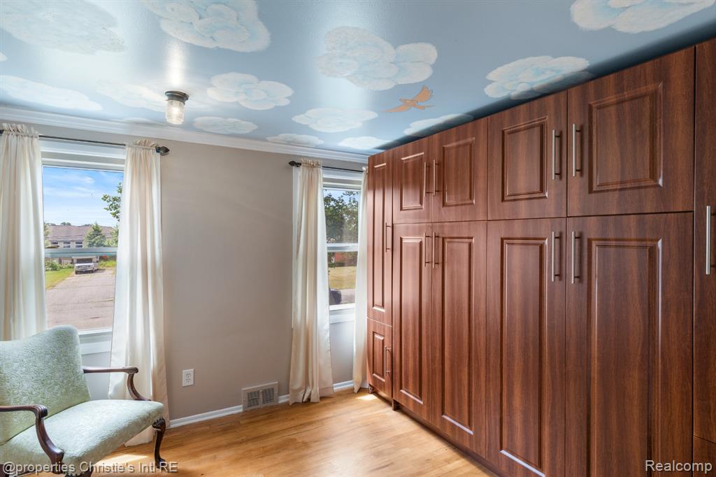 4247 Morningview Drive, Shelby Twp, MI 48316 — Photo 30