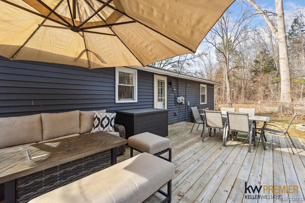 9660 COOLEY LAKE Road, White Lake, MI — Photo 22