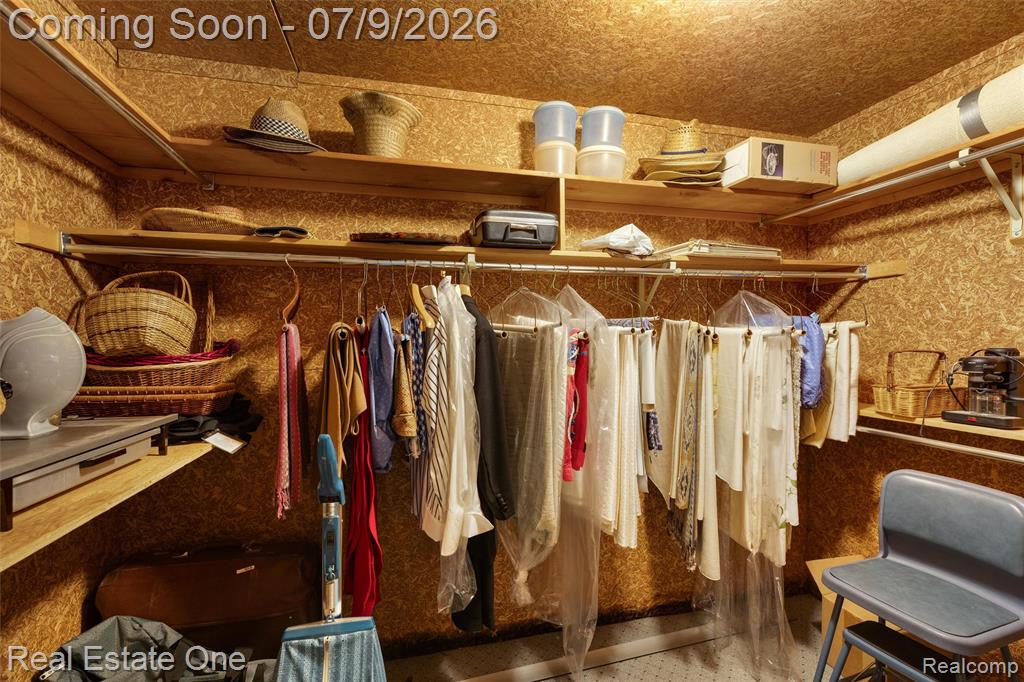 6273 Celeste Road, West Bloomfield, MI — Photo 39