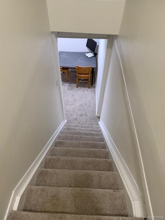 6905 Harvard Lane, Canton, MI 48187 — Photo 9