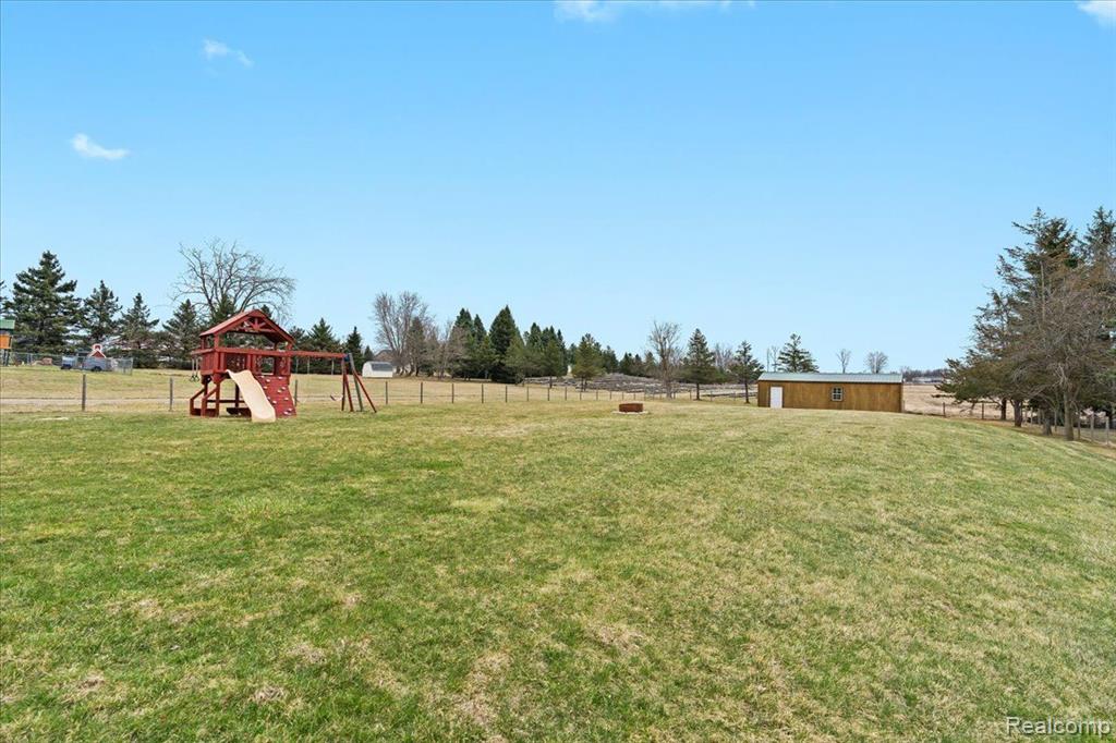 616 N FAIRGROUNDS Road, Imlay City, MI 48444 — Photo 31