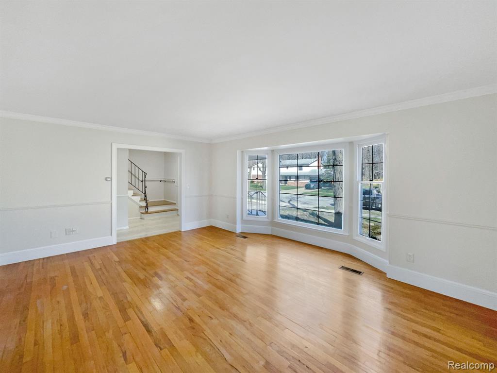 3684 MIDDLETON Drive, Ann Arbor, MI 48105 — Photo 3