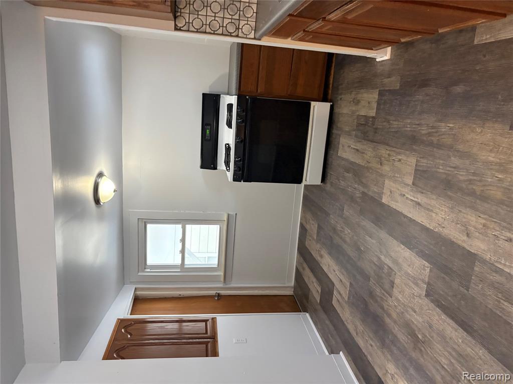 619 E Dartmouth Street, Flint, MI 48505 — Photo 7