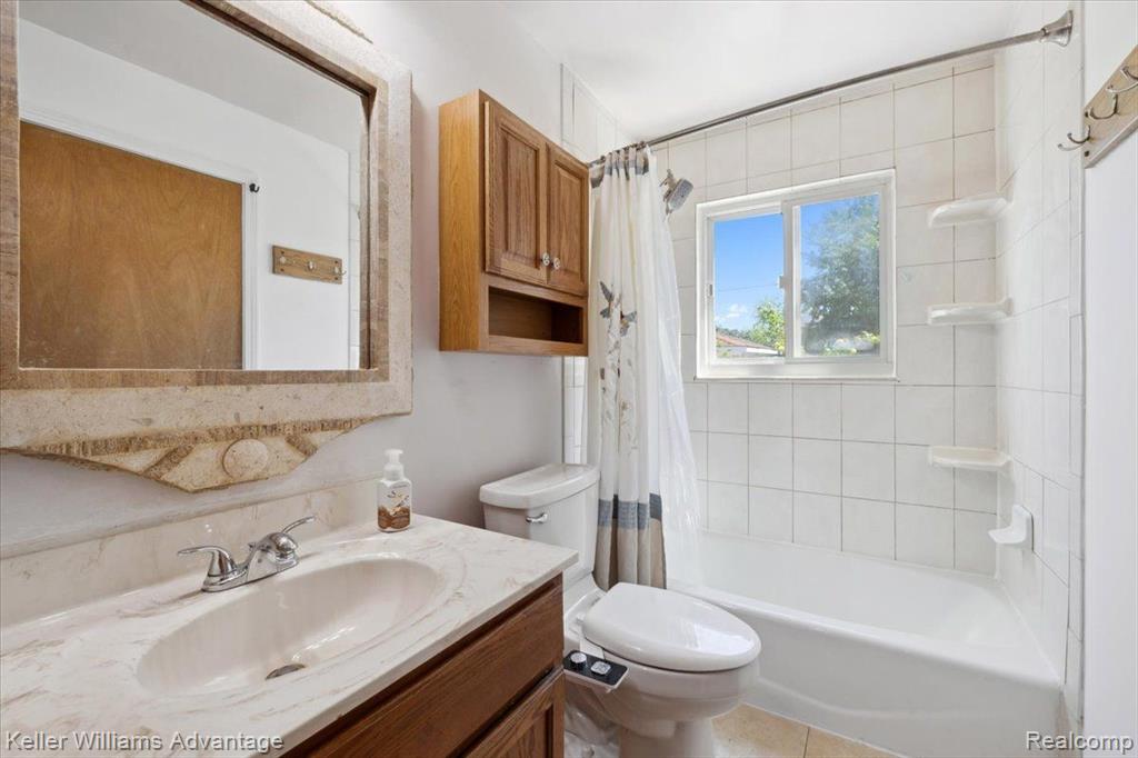 6948 FAIRFIELD Street, Garden City, MI — Photo 16