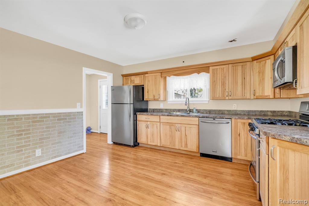 221 Guy Street, Yale, MI 48097 — Photo 8