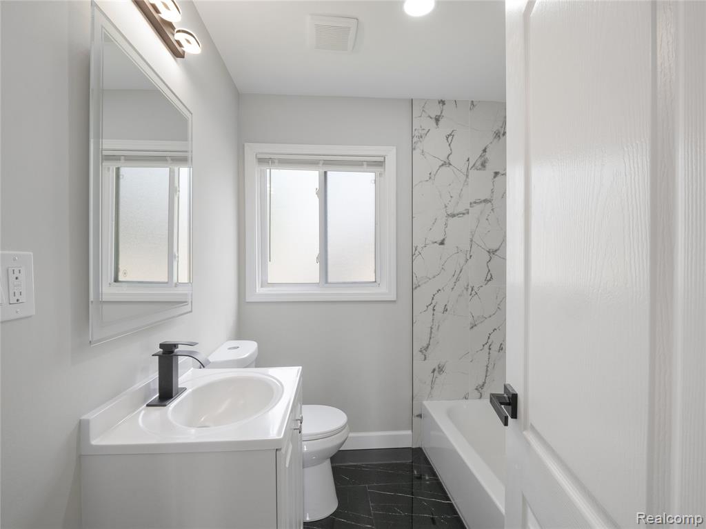 13501 Mettetal Street, Detroit, MI 48227 — Photo 37