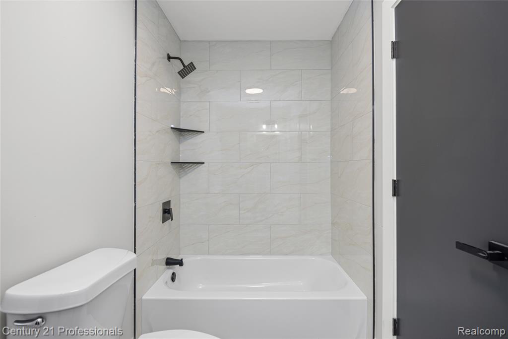 45466 Fairchild Road, Macomb, MI 48042 — Photo 25