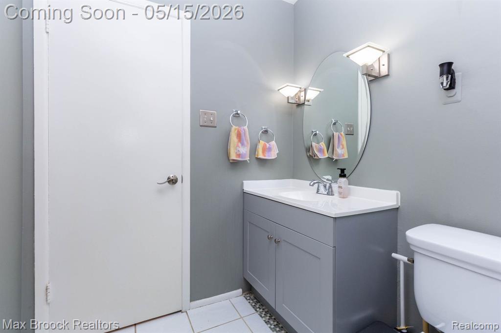 4225 Westover Drive, West Bloomfield, MI 48323 — Photo 35