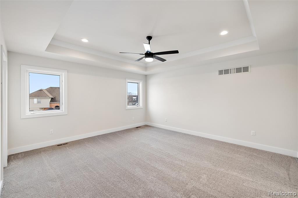 17824 Biscayne Drive, Macomb, MI 48042 — Photo 37