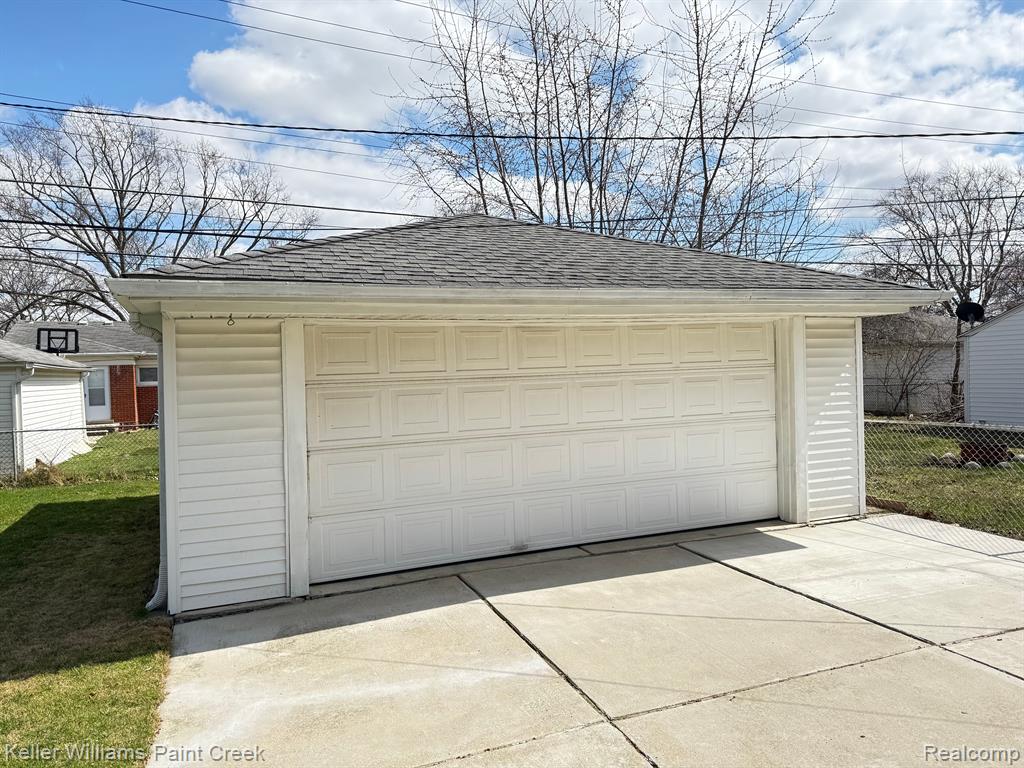 8356 ARNOLD Street, Dearborn Heights, MI 48127 — Photo 4
