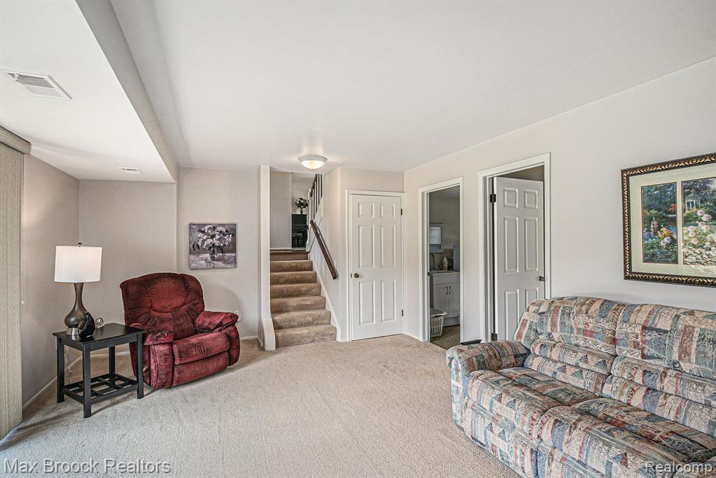 8515 Kier Road, Clarkston, MI 48348 — Photo 9