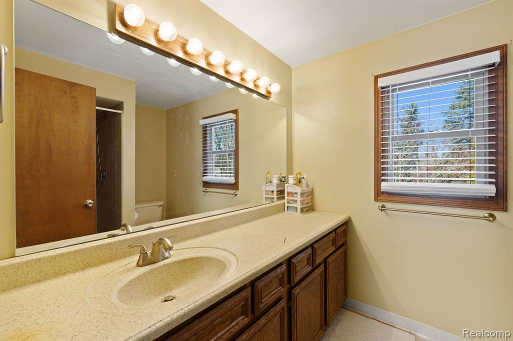 47387 MEADOWBROOK Drive, Macomb, MI 48044 — Photo 26