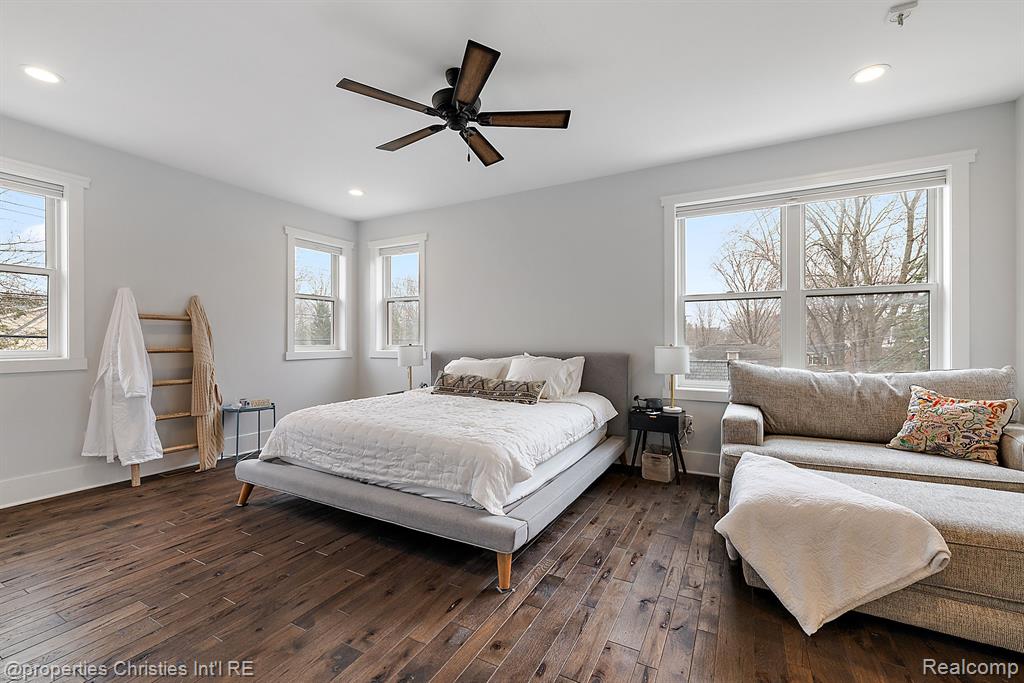 13103 KINGSTON Avenue, Huntington Woods, MI — Photo 35