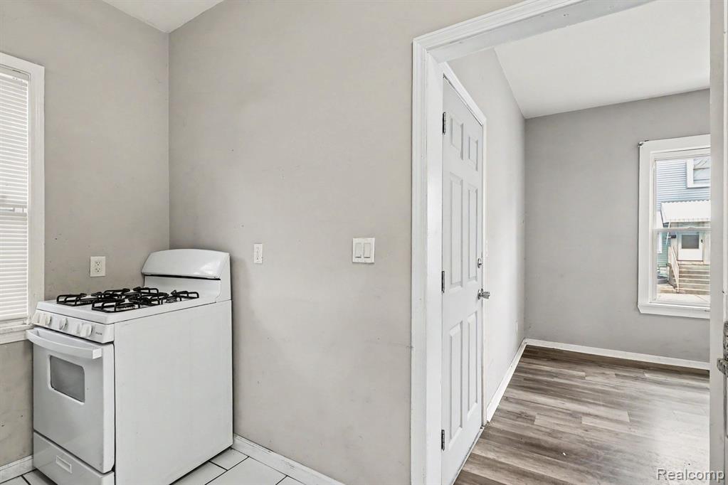 7743 Pitt Street, Detroit, MI 48209 — Photo 8