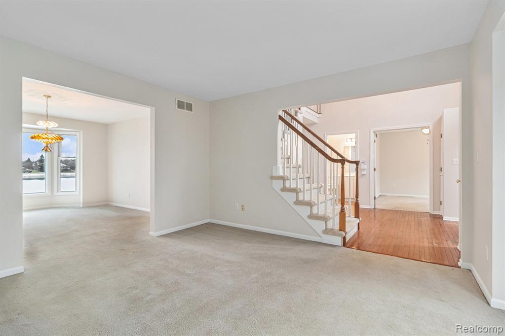 4536 Lohr Road, Ann Arbor, MI 48108 — Photo 10