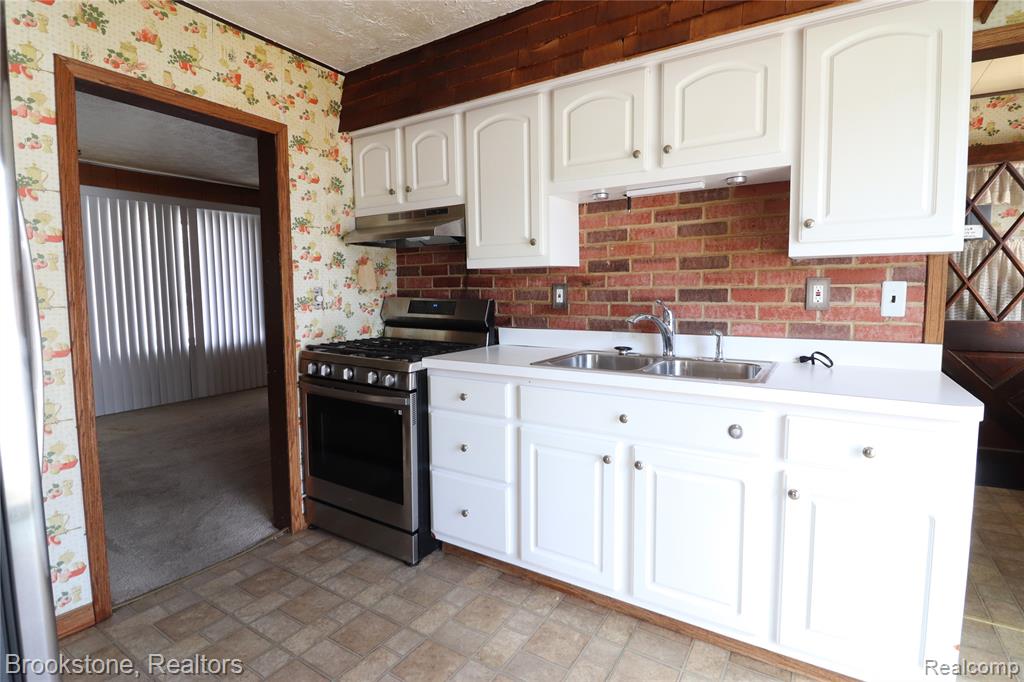 1787 S Pasadena Avenue, Ypsilanti, MI 48198 — Photo 12