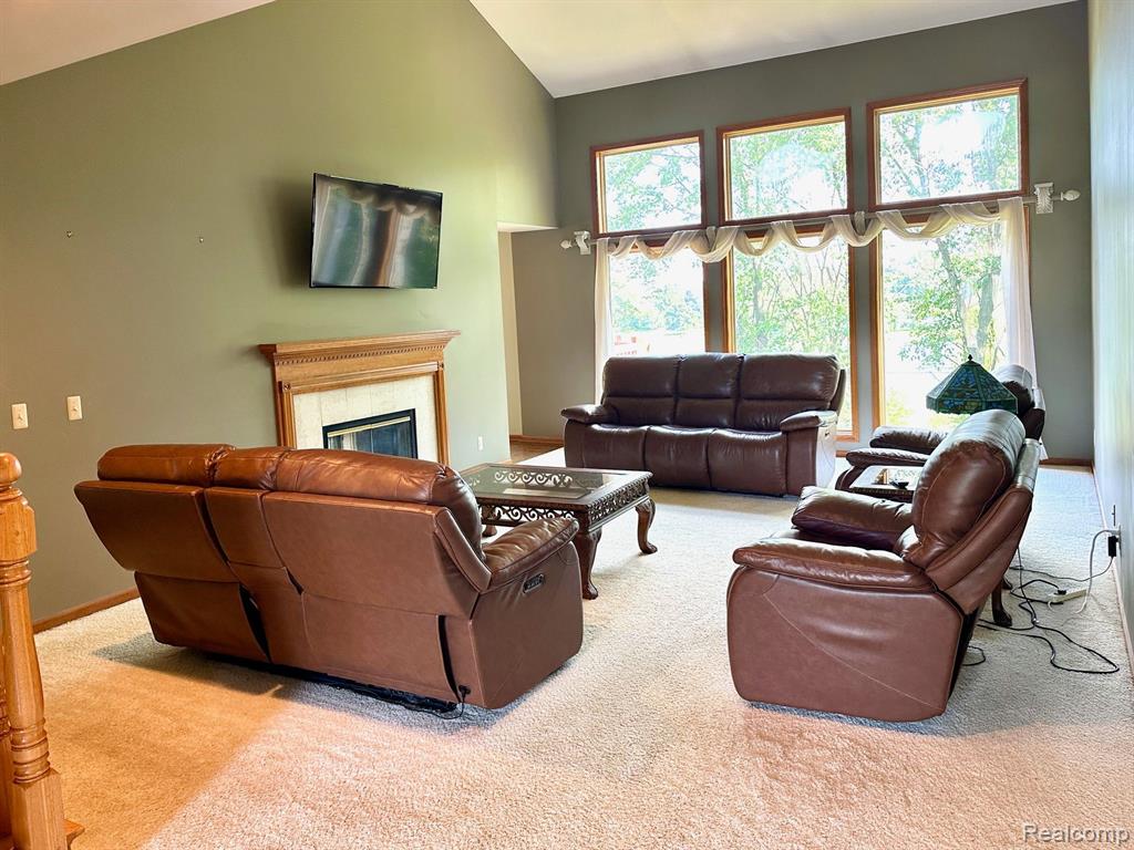 6763 BERRY POINTE Drive, Clarkston, MI 48348 — Photo 20