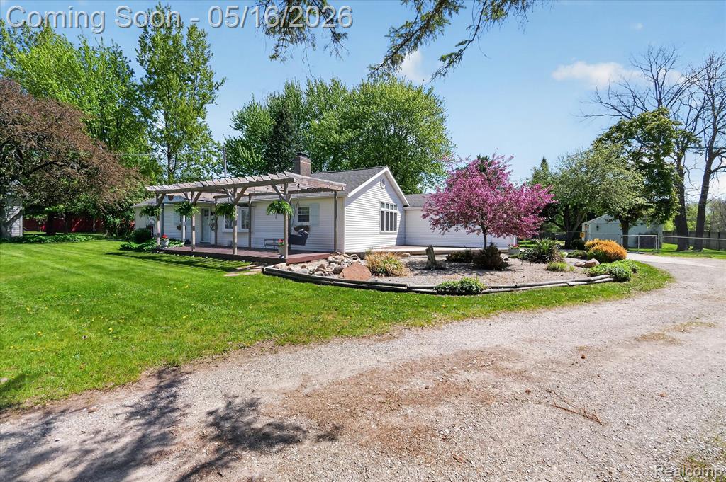 8081 S Jennings Road, Swartz Creek, MI 48473 — Photo 2